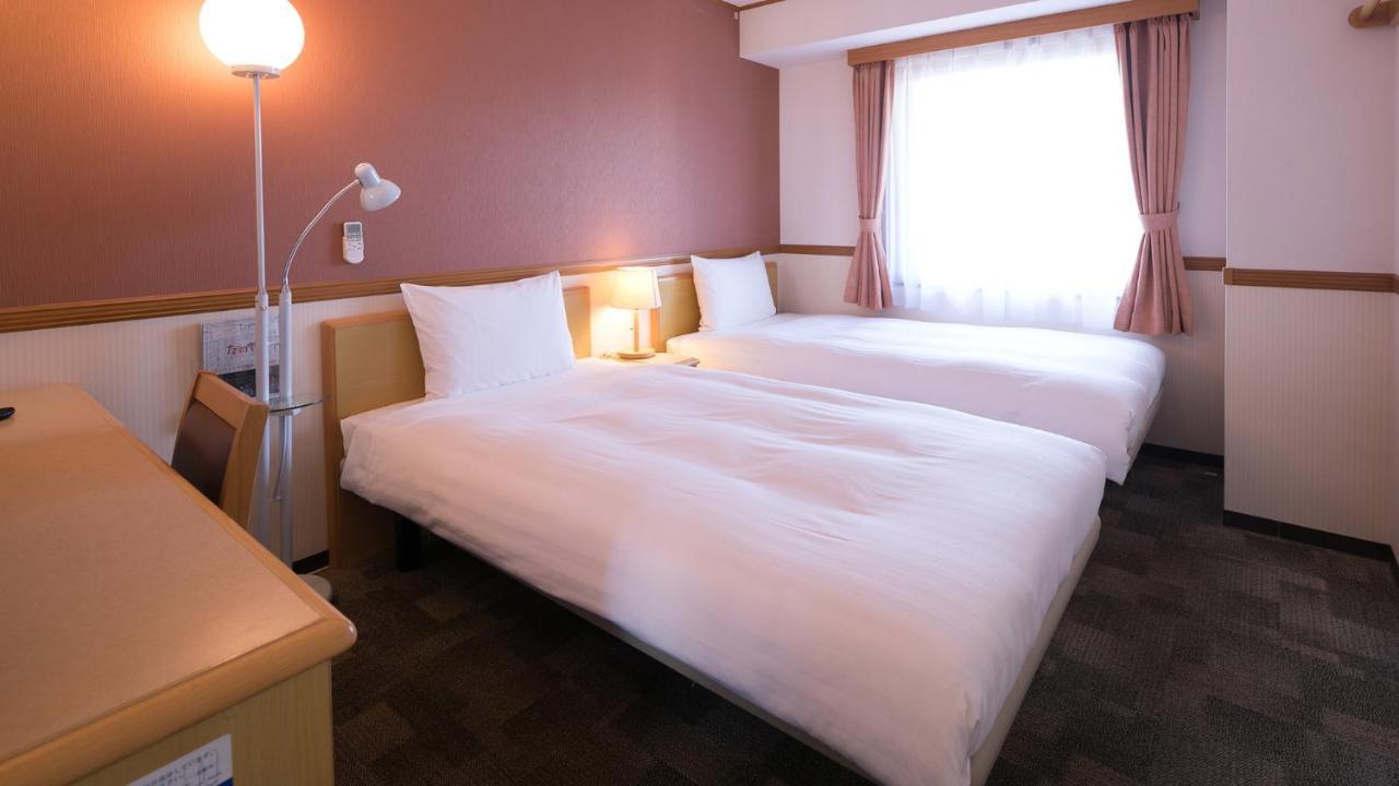 Toyoko Inn Aizuwakamatsu Ekimae Экстерьер фото